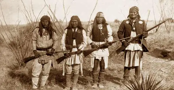 Geronimo — How the Apache Outlaw Went From Public Enemy to American Legend