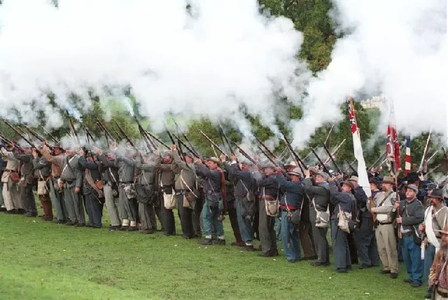 One Journalist Asks: Do Battle Reenactments Trivialize History?