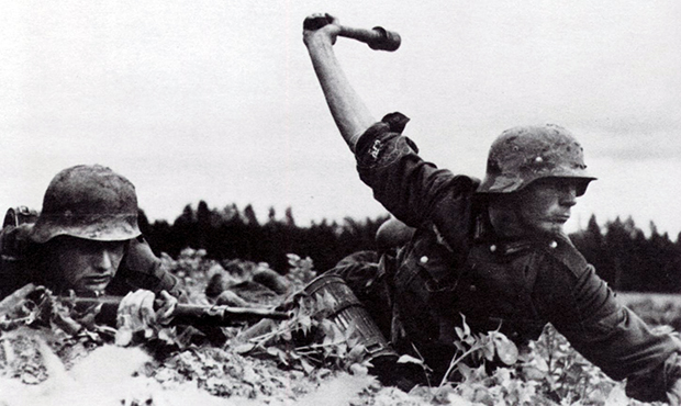 “Potato Mashers” and “Christmas Crackers” — WW2 Soldiers Had More Than 20 Nicknames For Their Hand Grenades
