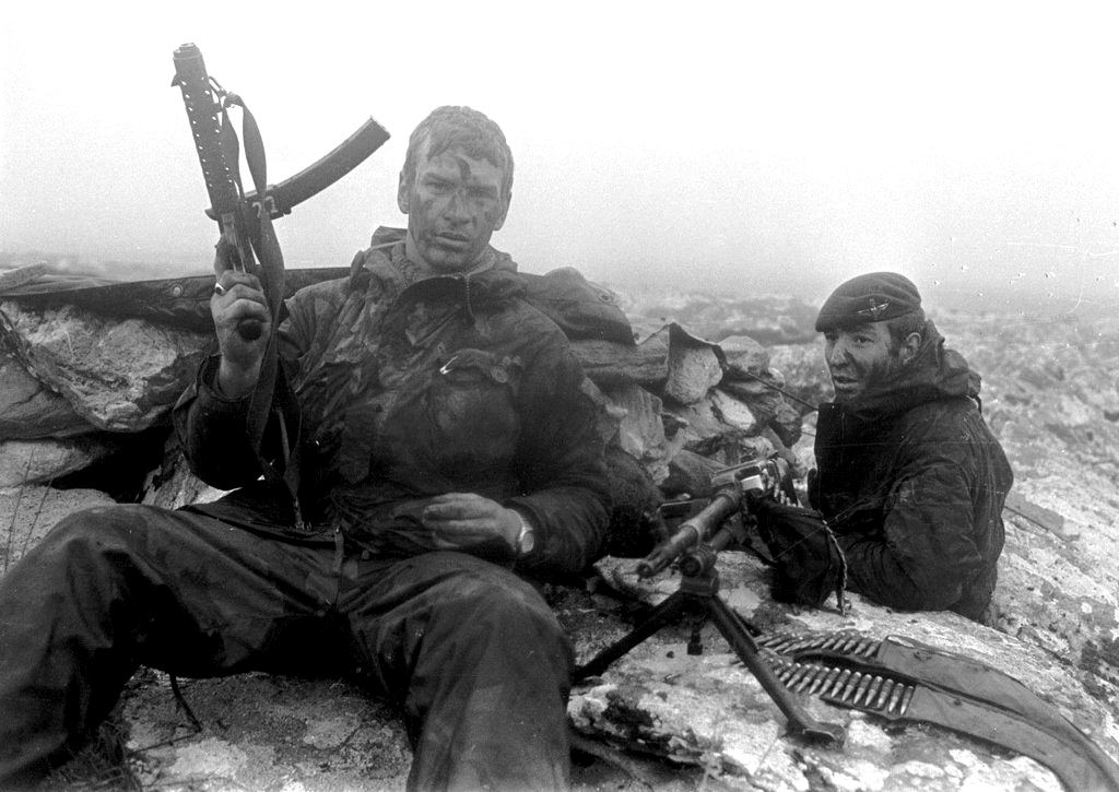 The Battle of Mount Longdon – Inside One of the Falklands War’s Most Violent Firefights
