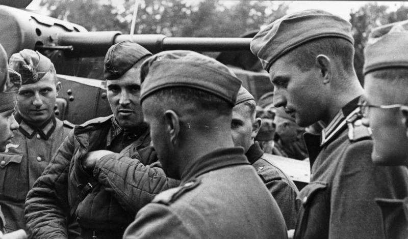 Devil’s Bargain – Inside the Soviet Union’s Pre-WW2 Cooperation with Germany  