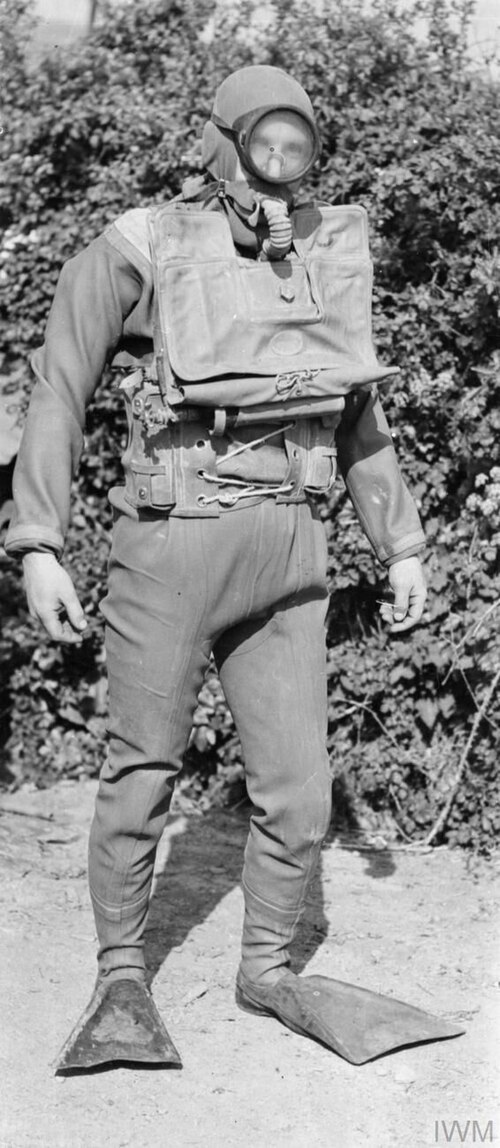 “Happy New Year, Jerry!” — How a Clandestine Normandy Recon Mission Ended With a Laugh 